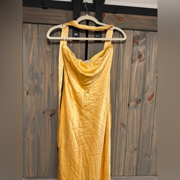 REFORMATION Oren Silk Dress in Sunshine S - Picture 4 of 6